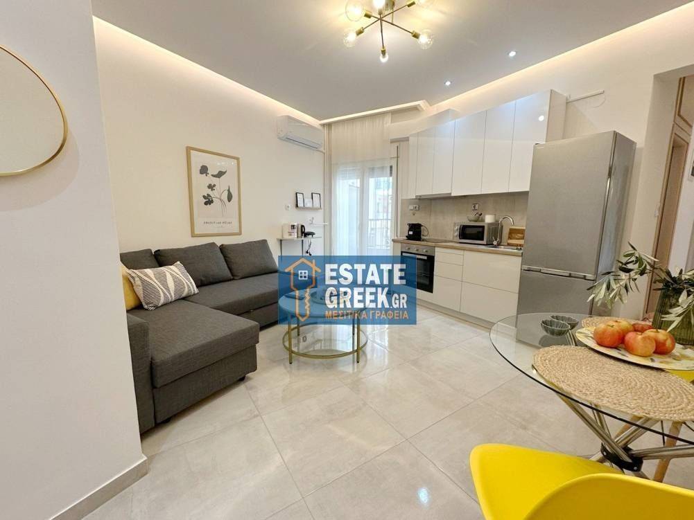 ★ Πλήρως εξοπλισμένη με έπιπλα και ηλεκτρικές συσκευές ★ ΙΔΑΝΙΚΟ ΓΙΑ ΦΟΙΤΗΤΗ - ΕΚΠΑΙΔΕΥΤΙΚΟ ★ Κοντά σε στάση λεωφορείου - σουπερμάρκετ - θάλασσα ★ Διαθέσιμο 15/09/2025 - 30/06/2026 ★