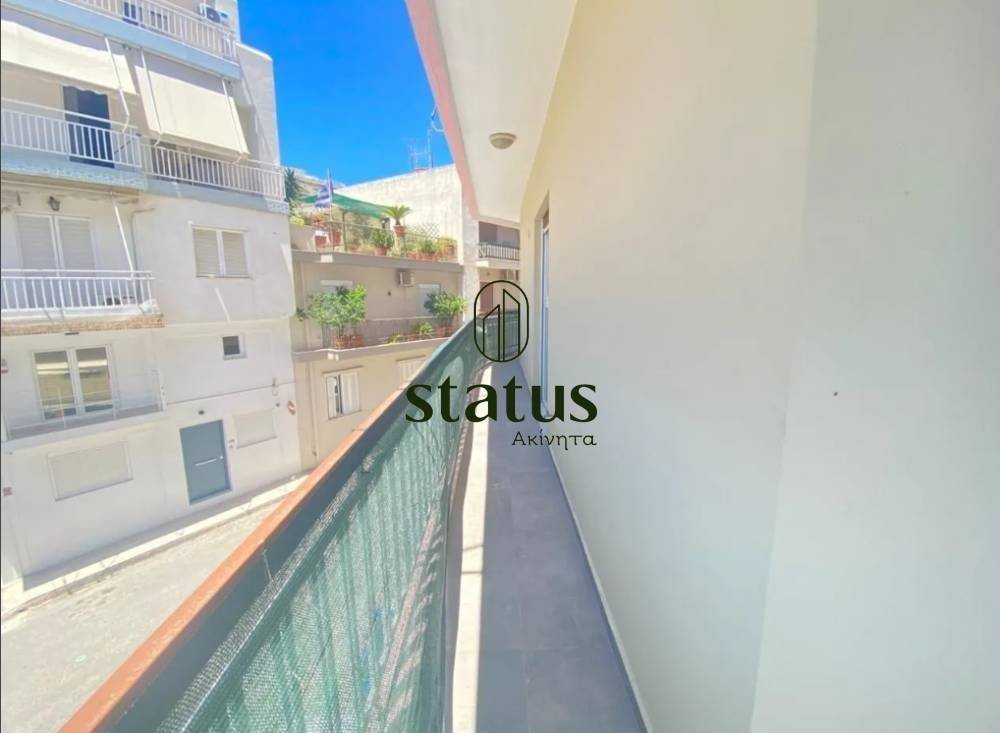 Θέα απο μπαλκόνι