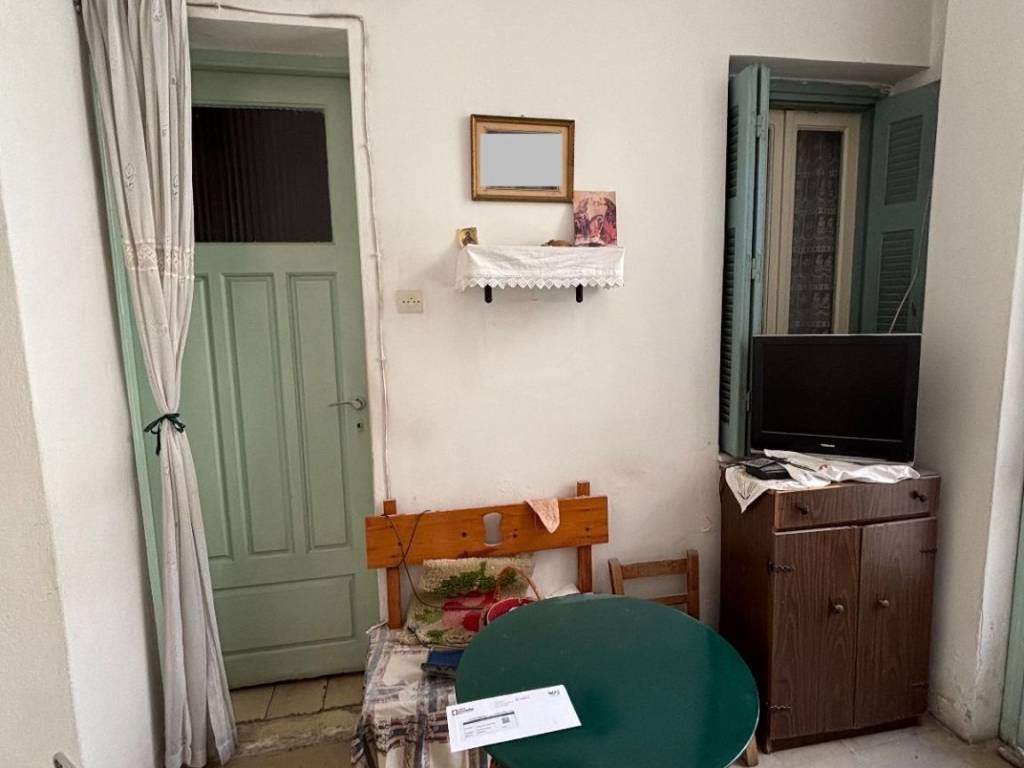 δωμάτιο κήπου προς κουζίνα