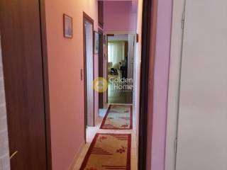 Χολ - Διάδρομος