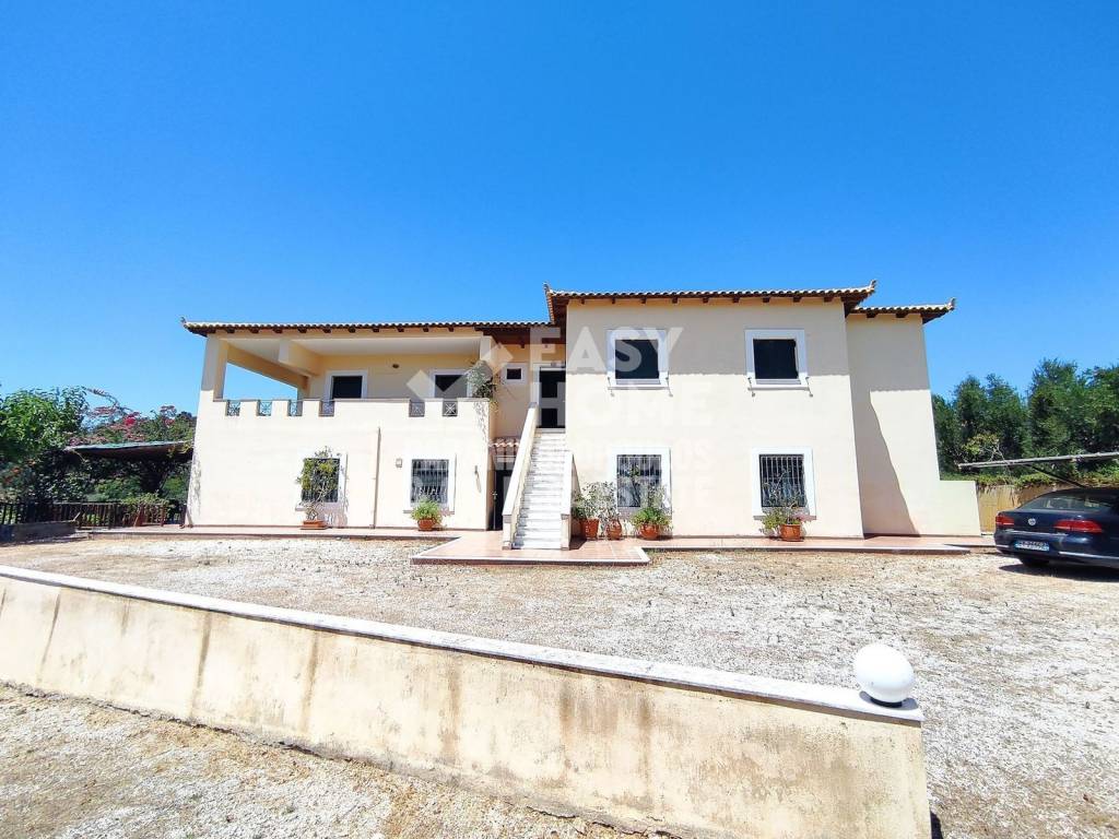 Εξωτερικοι χώροι