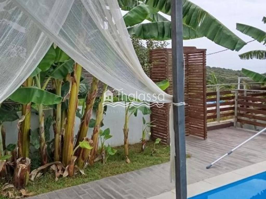 Θέα από μπαλκόνι