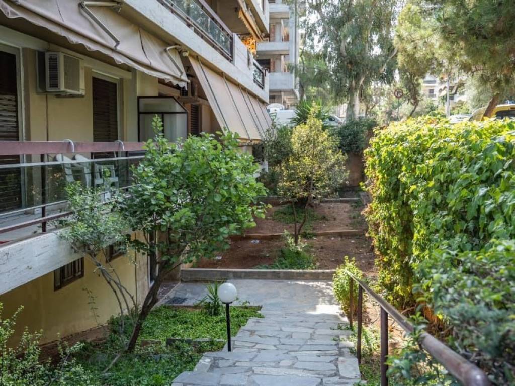 Εξωτερικοι χώροι