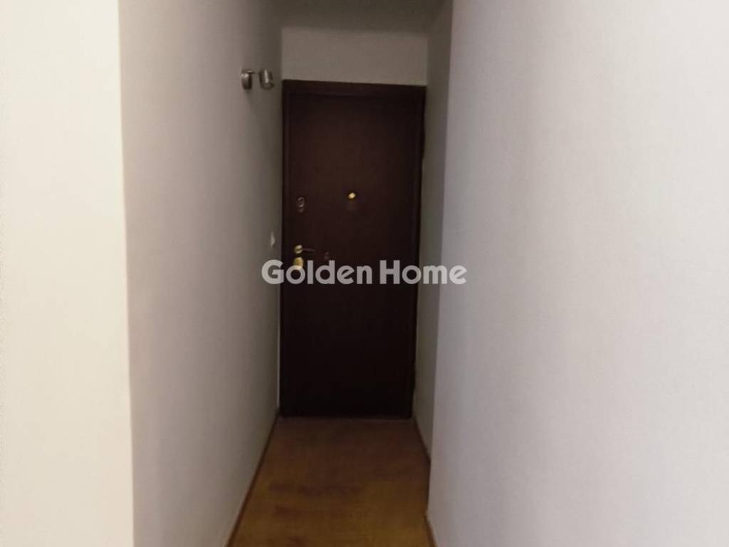 Χολ - Διάδρομος