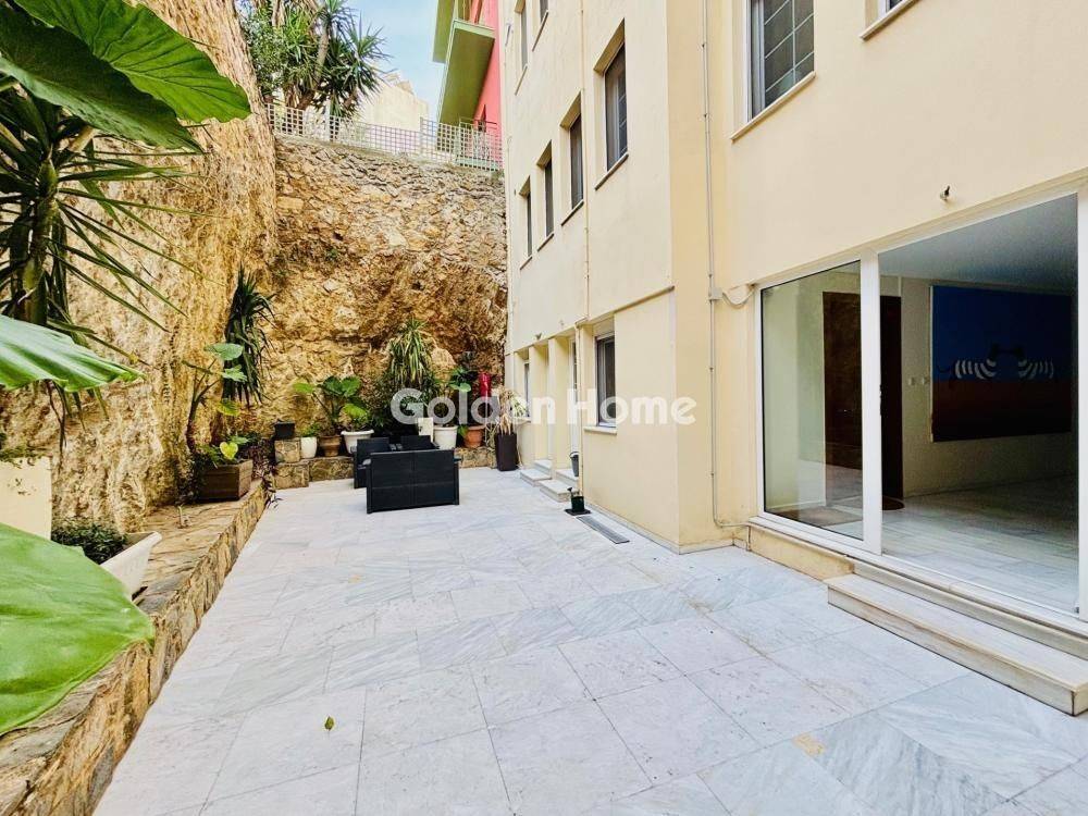 Εξωτερικός Χώρος