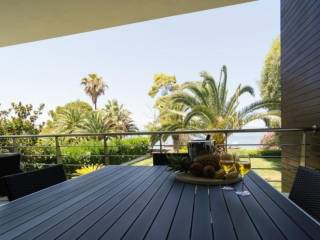 Θέα από μπαλκόνι