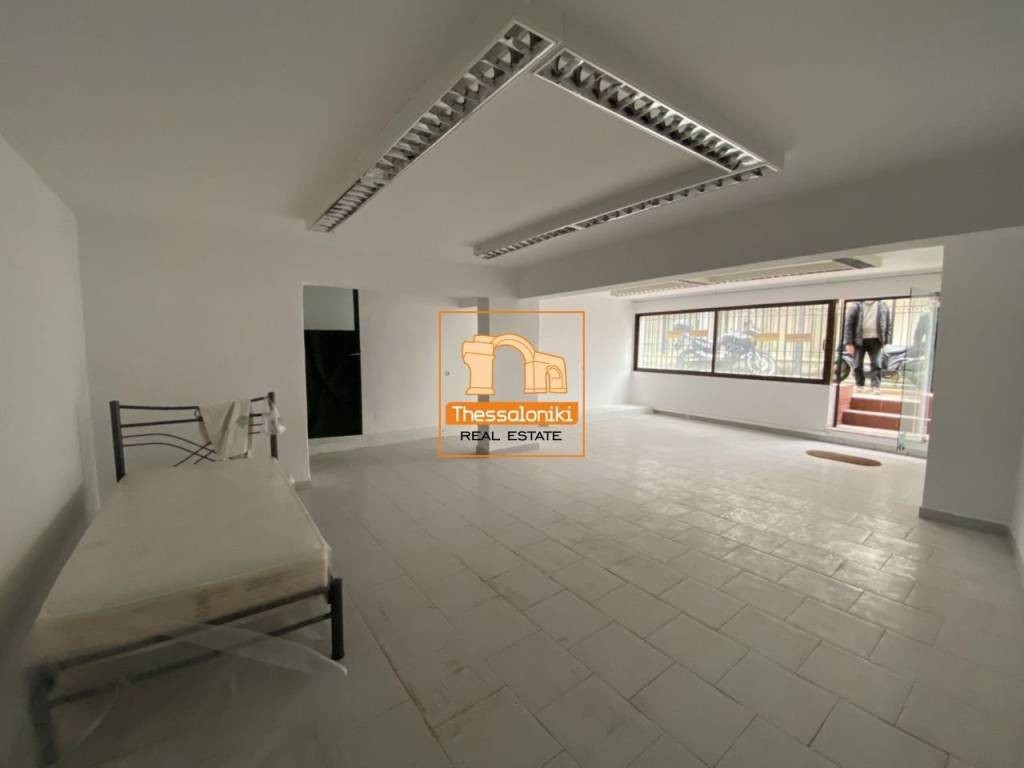 Άγιος Παύλος, Κατάστημα, 82 τ.μ.