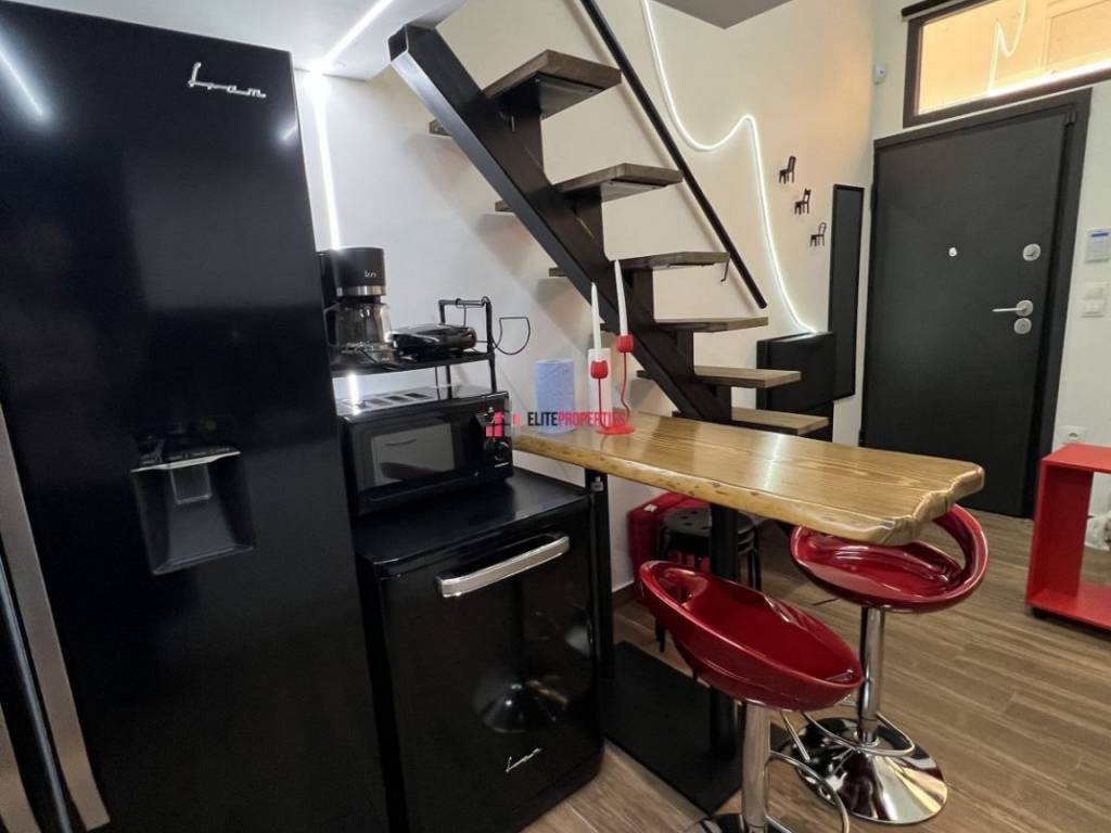 ΣΑΛΟΚΟΥΖΙΝΑ