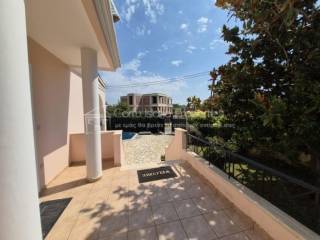 Θέα από μπαλκόνι