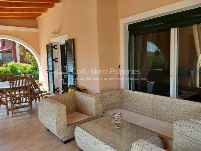 Θέα από μπαλκόνι