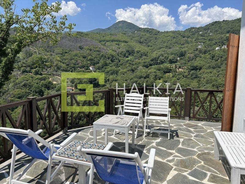 Θέα από μπαλκόνι