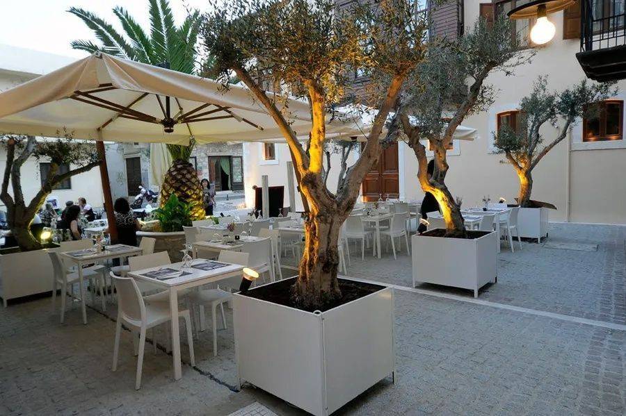 Εσωτερικοι χώροι