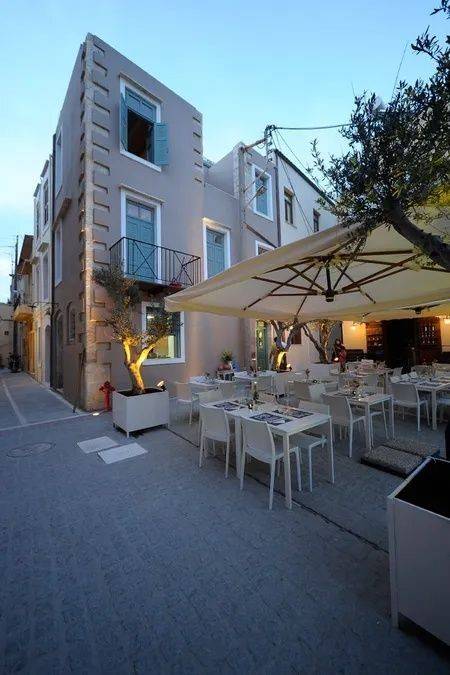 Εσωτερικοι χώροι