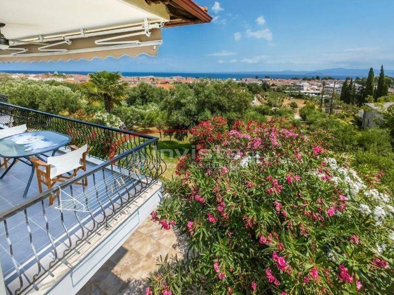 Θέα από μπαλκόνι