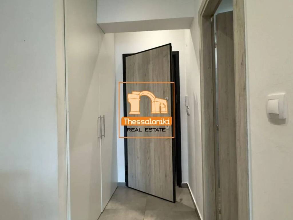 One Salonica, Γκαρσονιέρα, 49 τ.μ.