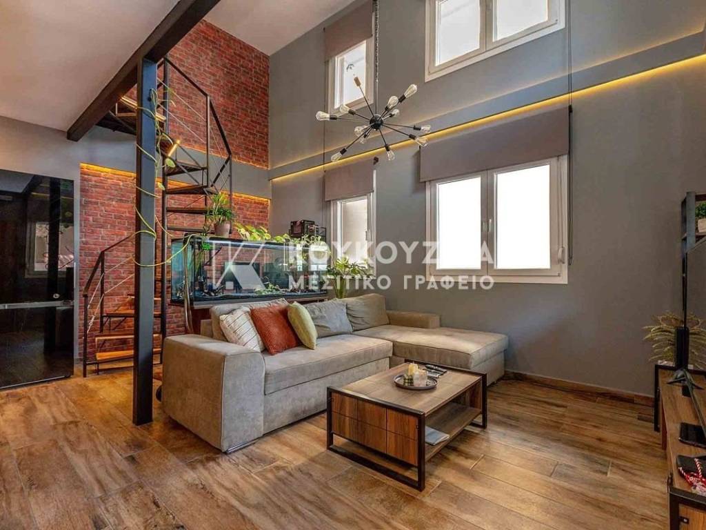 Σαλοκουζίνα