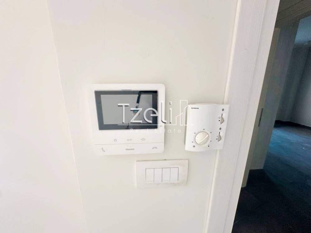 Θυροτηλεόραση