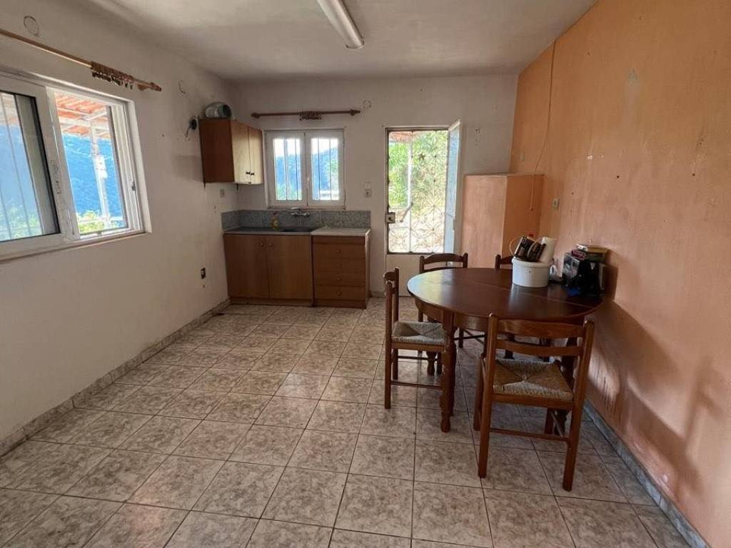 Χώρος κουζίνας και καθιστικού