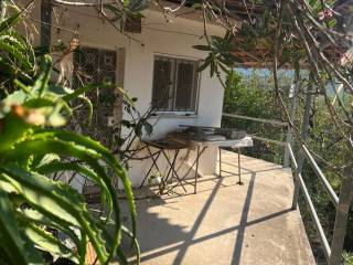 Έξω από την είσοδο,μπαλκόνι