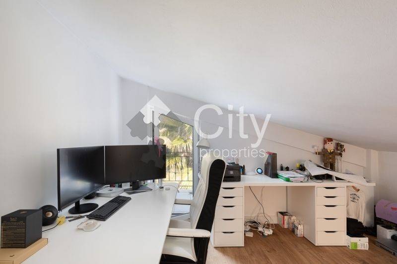 Θέα από μπαλκόνι