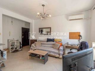 Σαλοκουζίνα