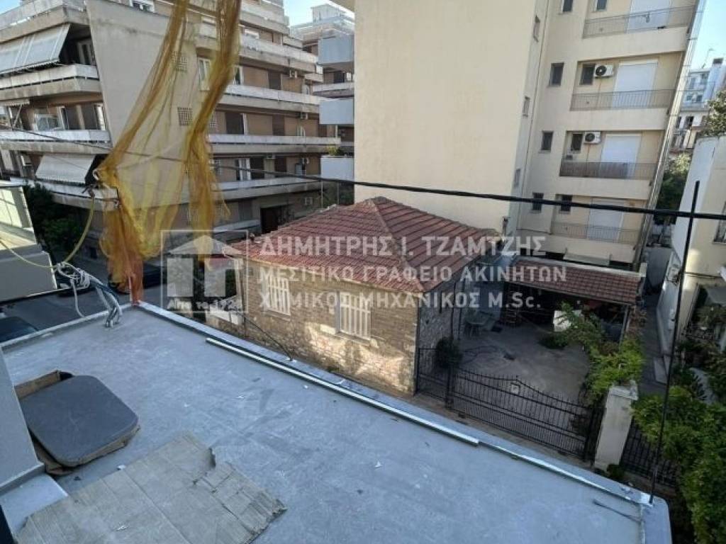 Θέα από μπαλκόνι