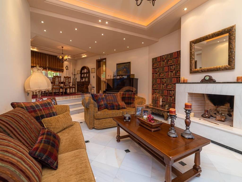 Εσωτερικοι χώροι