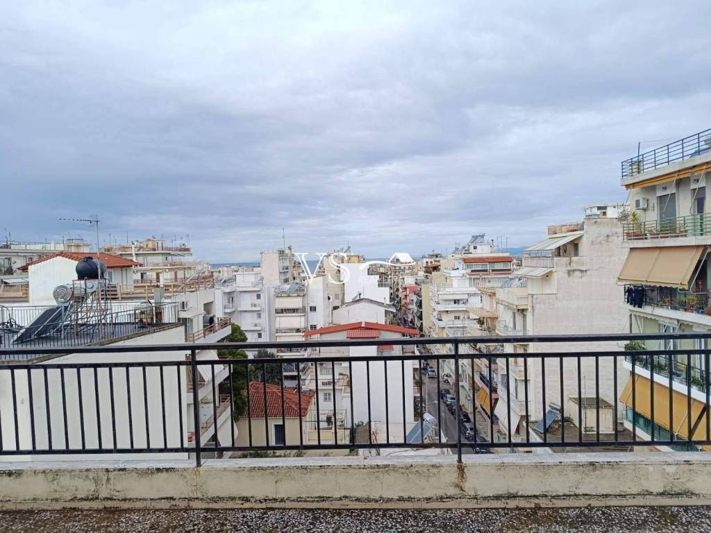 Θέα απο μπαλκόνι