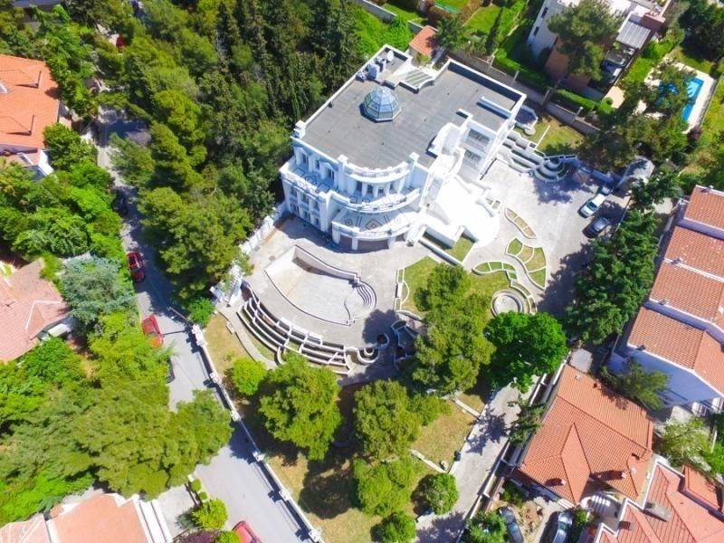 Εσωτερικοι χώροι