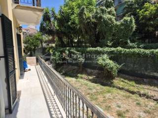 Θέα από μπαλκόνι