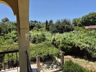 Θέα από μπαλκόνι