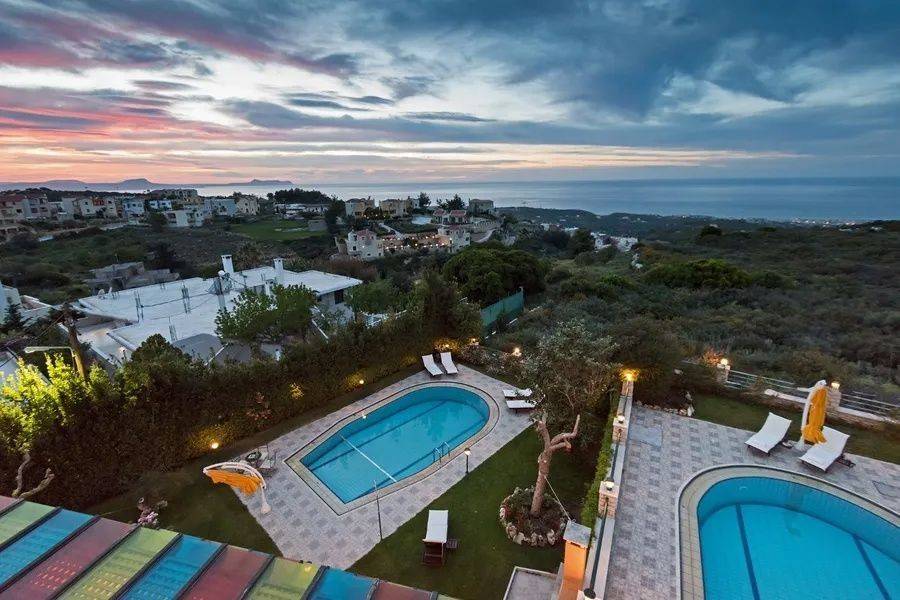 Εσωτερικοι χώροι