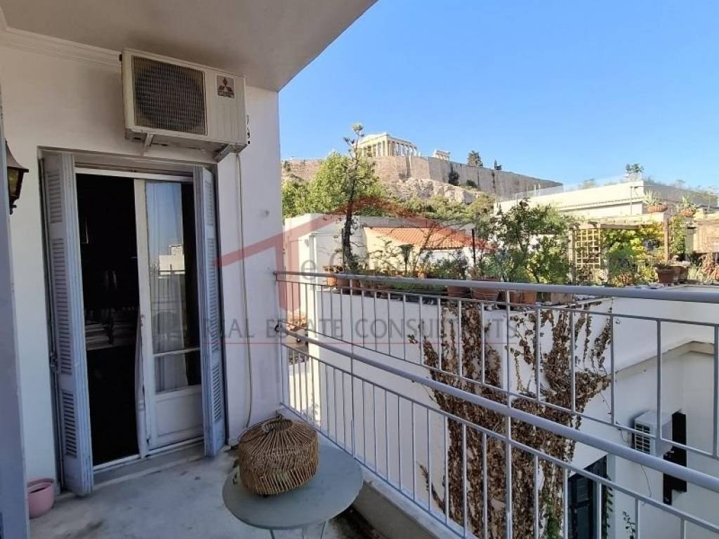 Θέα από μπαλκόνι