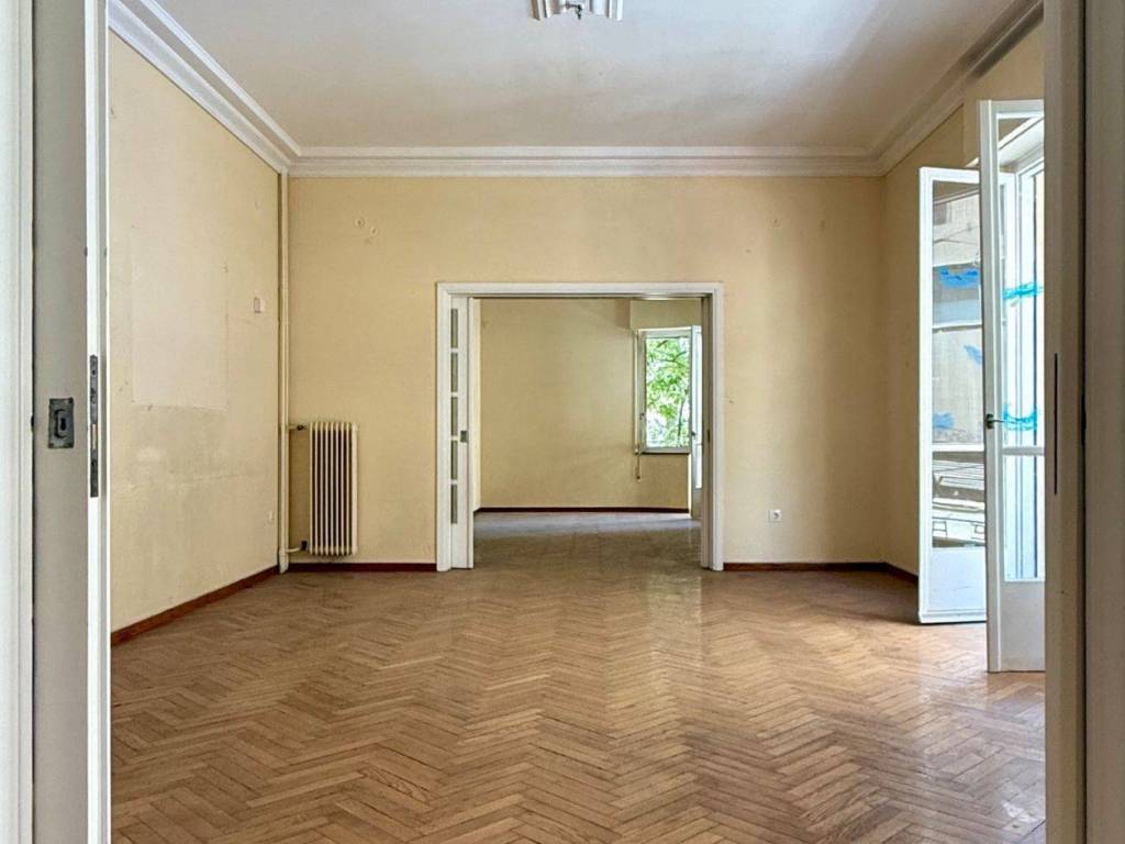 exarcheia_residential_apartment_for_rent