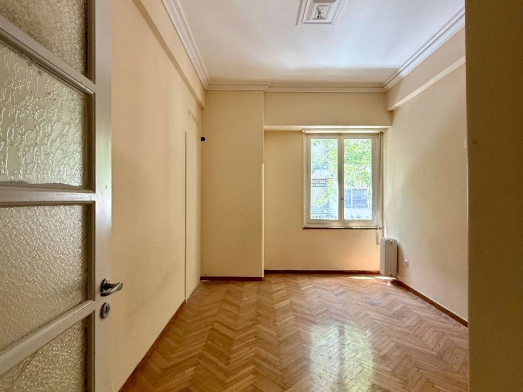 exarcheia_residential_apartment_for_rent