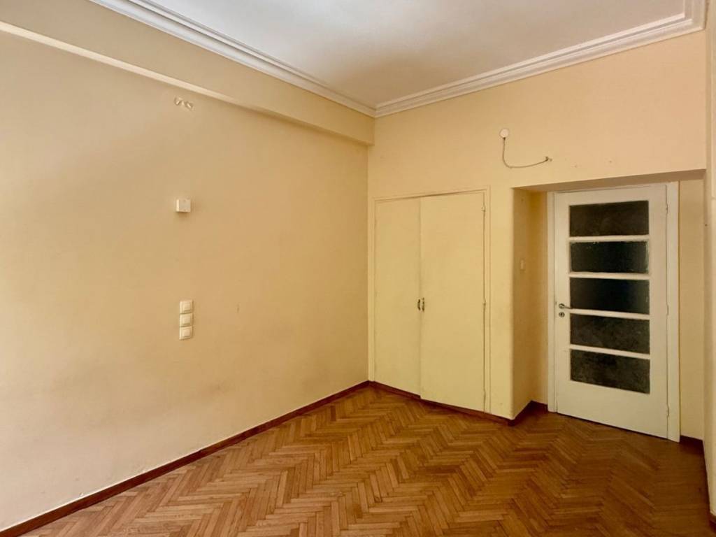 exarcheia_residential_apartment_for_rent