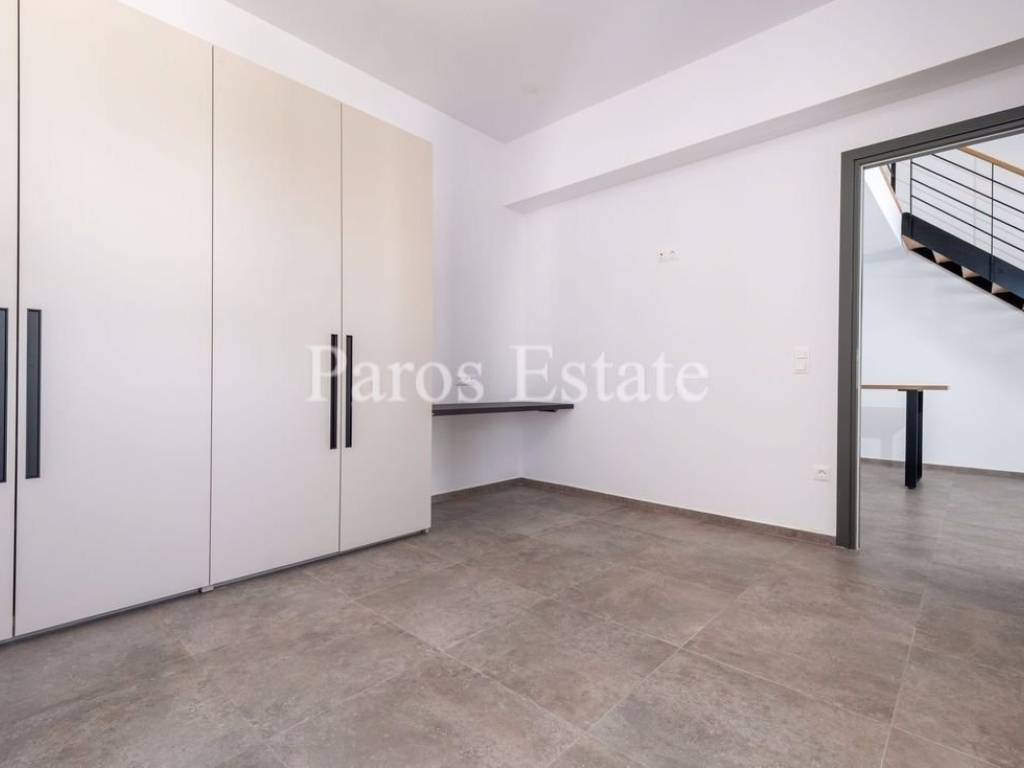 Υπνοδωμάτιο ισογείου