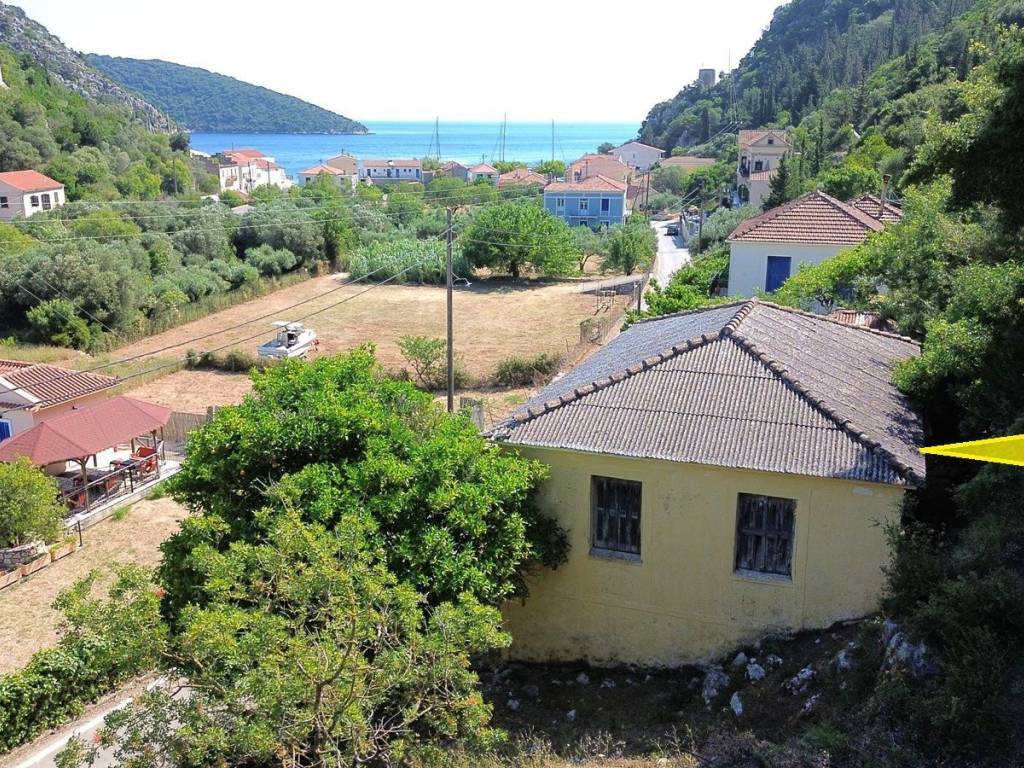 Aerial view and location of house