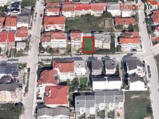 Πωλείται οικόπεδο 194τμ. με ΣΔ. 0.6 πλησίον Αγίας Σοφίας στην Ανατολή Ιωαννίνων