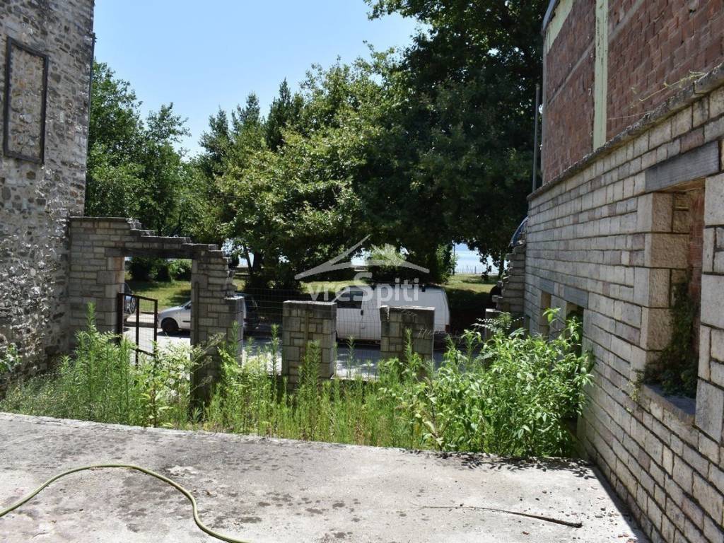 ΕΞΩΤΕΡΙΚΗ ΑΠΟΨΗ ΚΑΤΑΣΤΗΜΑΤΟΣ