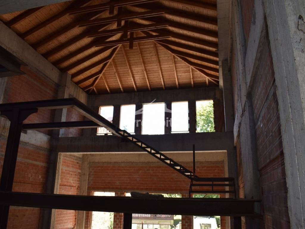 ΕΣΩΤΕΡΙΚΗ ΑΠΟΨΗ ΚΑΤΑΣΤΗΜΑΤΟΣ