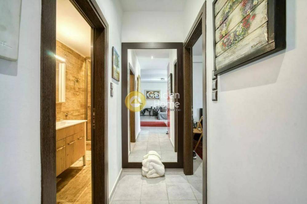 Χολ - Διάδρομος