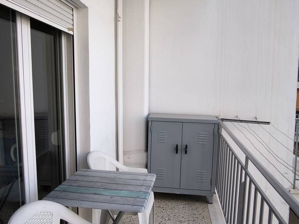 ΠΙΣΩ ΜΠΑΛΚΟΝΙ