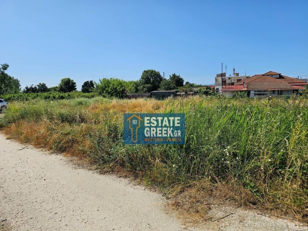 ★ Κτίζει 2312.8 τ.μ. ★ Βρίσκεται σε 3 δρόμους ★ Σε κεντρικό σημείο ★