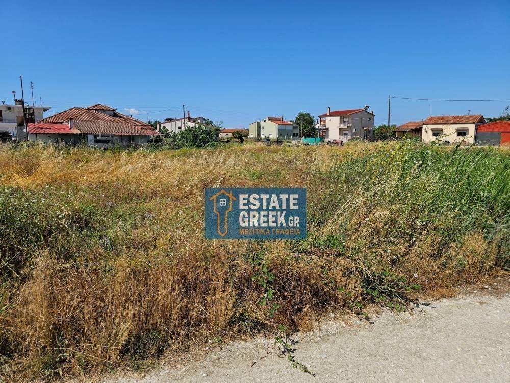 ★ Κτίζει 2312.8 τ.μ. ★ Βρίσκεται σε 3 δρόμους ★ Σε κεντρικό σημείο ★