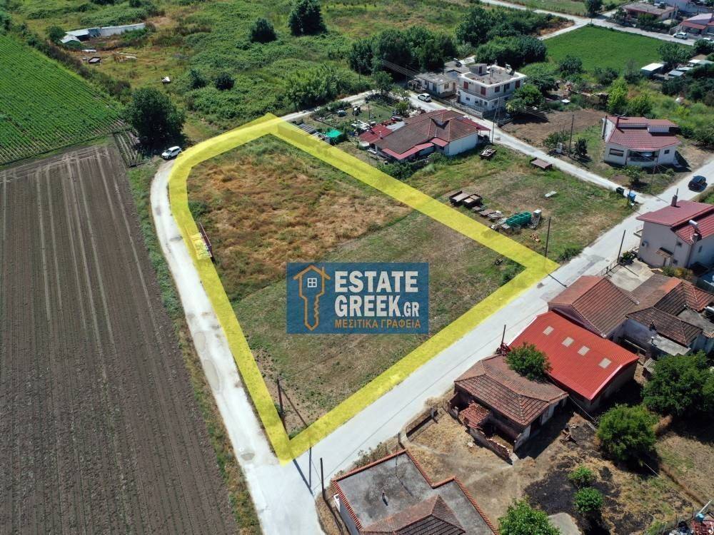 ★ Κτίζει 2312.8 τ.μ. ★ Βρίσκεται σε 3 δρόμους ★ Σε κεντρικό σημείο ★