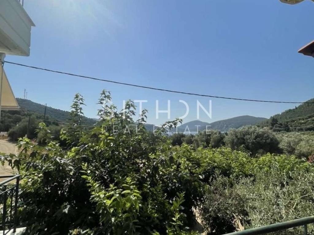 Θέα από μπαλκόνι