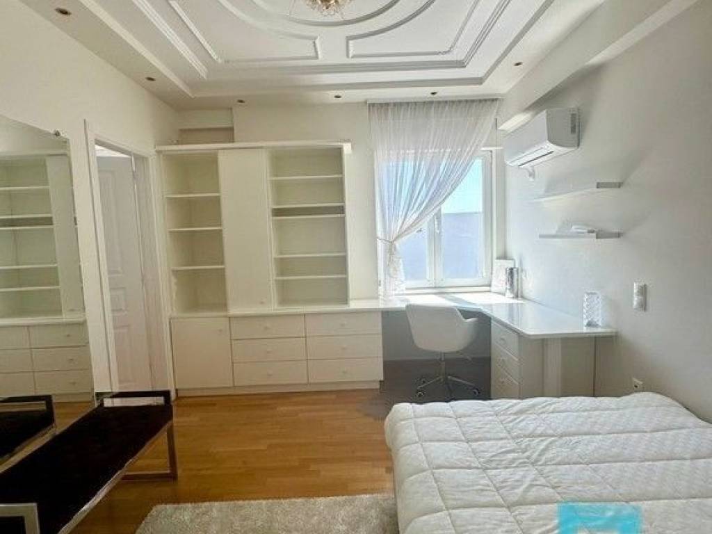 Υπνοδωμάτιο 4