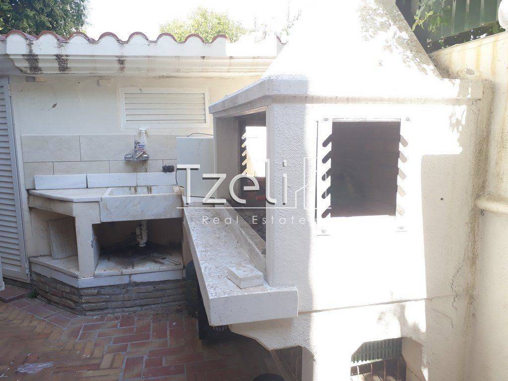 ΜΠΑΡΜΠΕΚΙΟΥ