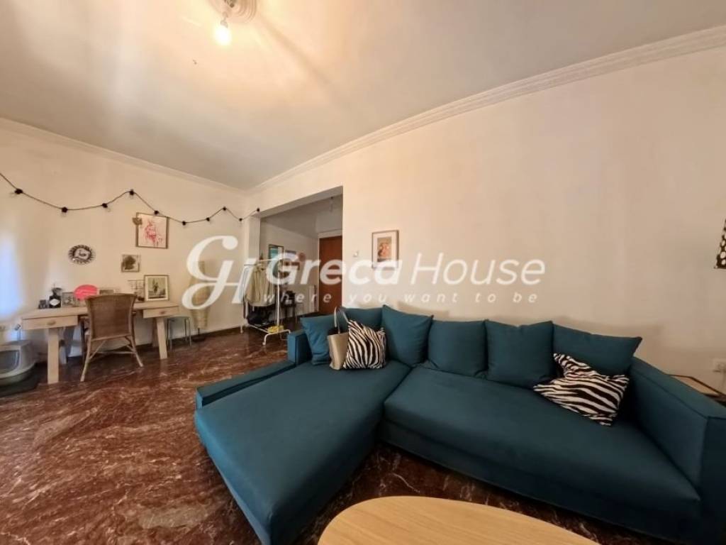 Διαμέρισμα με 2 Υ/Δ προς πώληση Παγκράτι